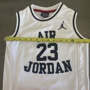 Kids Air Jordan #23 Jersey Size S(8-10) White/Black Letters & Numbers